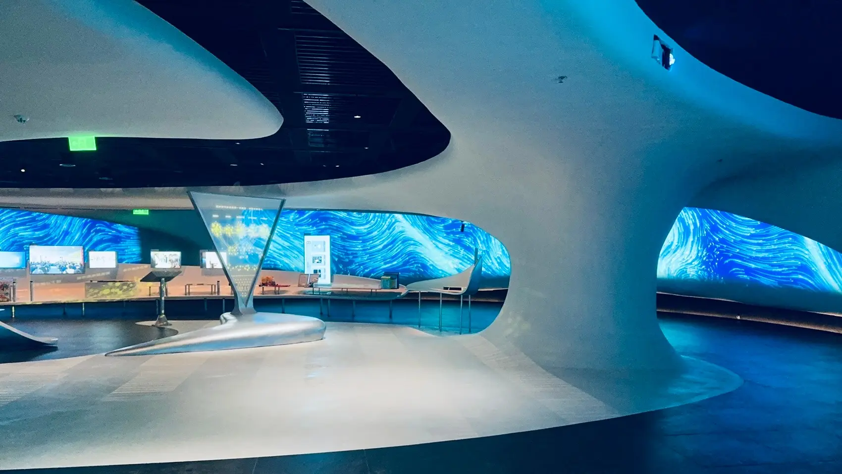 三只松鼠企业展厅